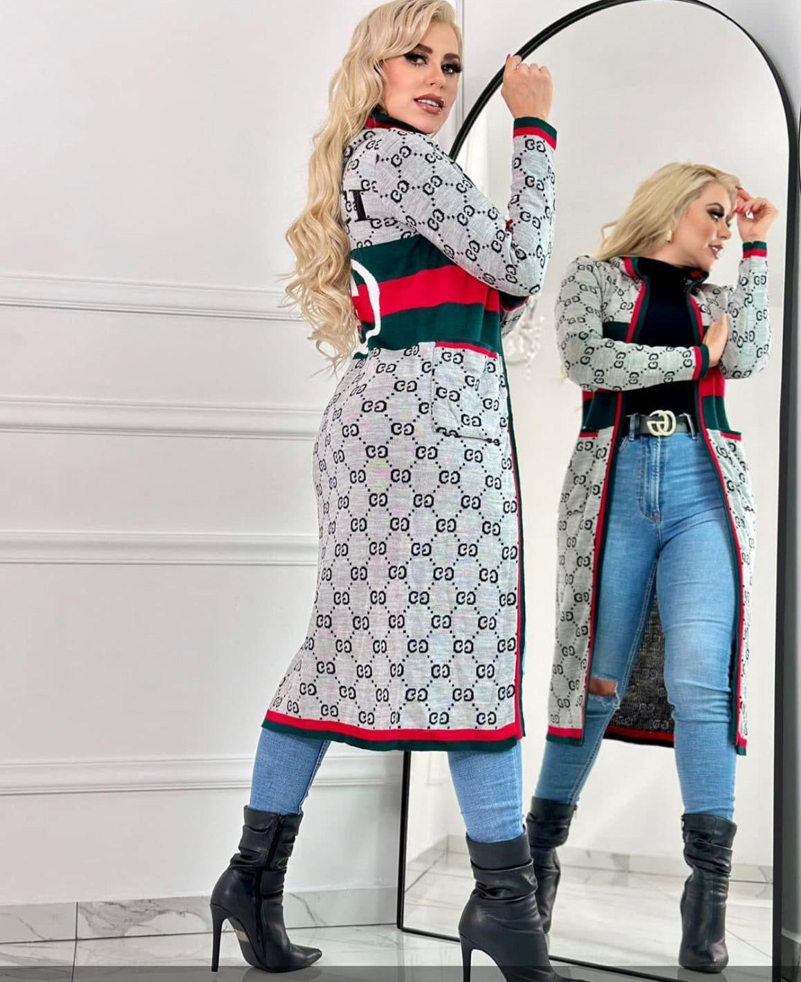 Women’s Jackets M4027