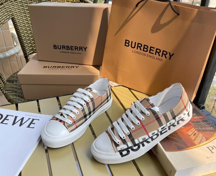 Women’s Sneakers 11142138106