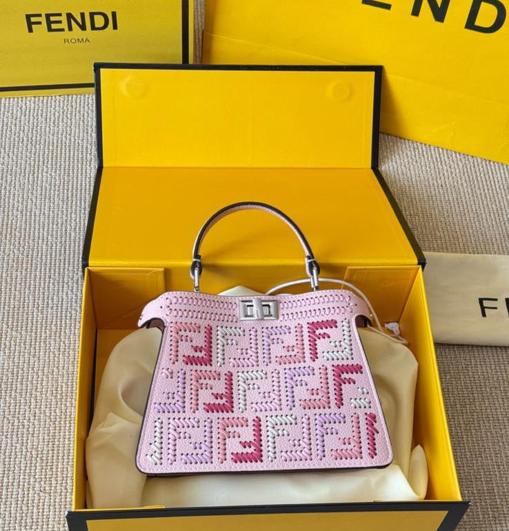 Women’s Purse’s 106073402021