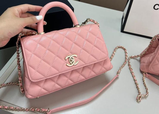 Women’s Purse’s 106165981