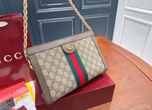 Women’s Purse’s 106155952