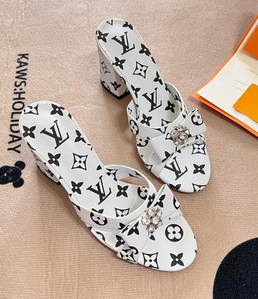 Women’s Shoes DH12803360