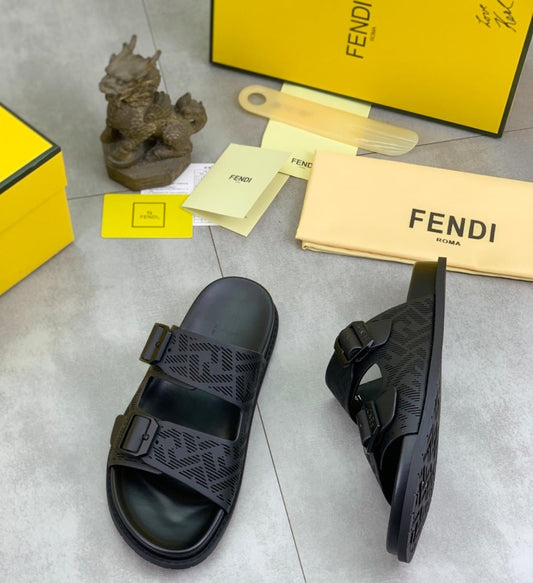 Men’s Slippers 188250070