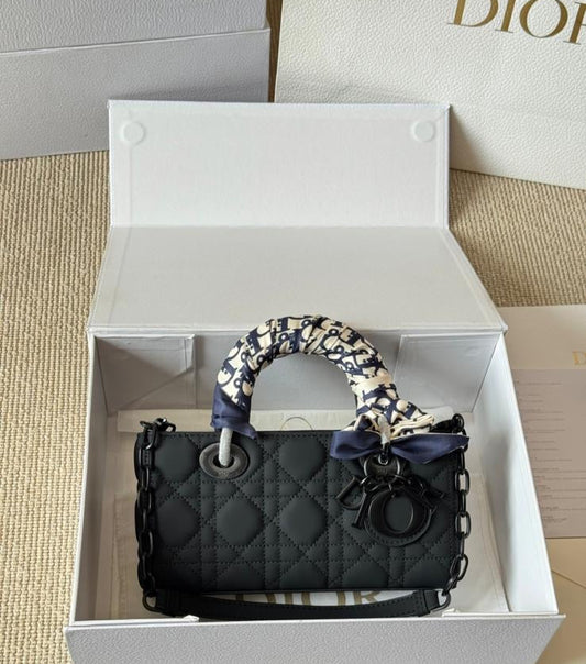 Women’s Purse’s 106071952038