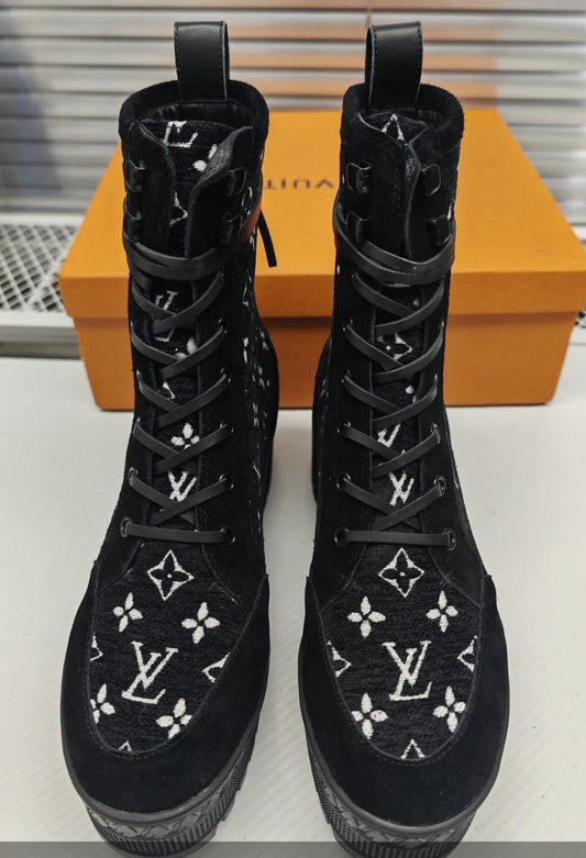 Women’s Boots XZ11600064