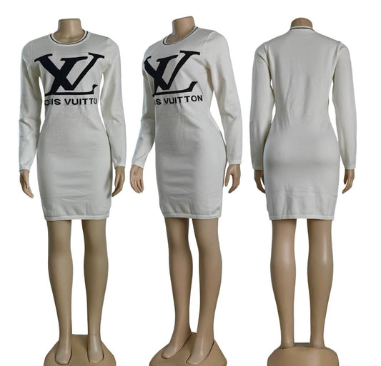 Women’s Dresses M4081