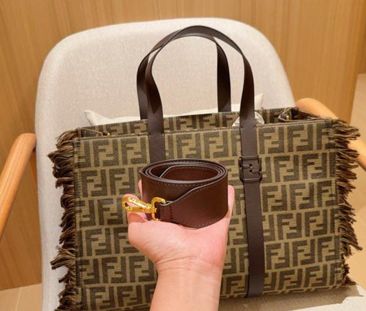 Women’s Purse’s 1061757692