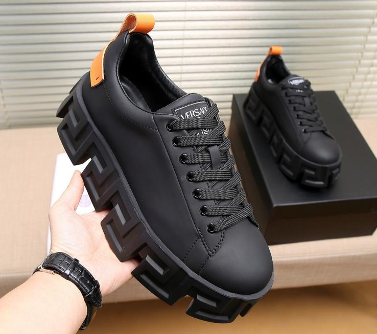 Men’s Sneakers 882527