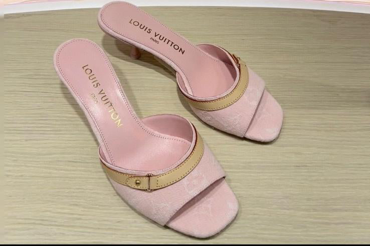 Women’s Sandals 1113411820